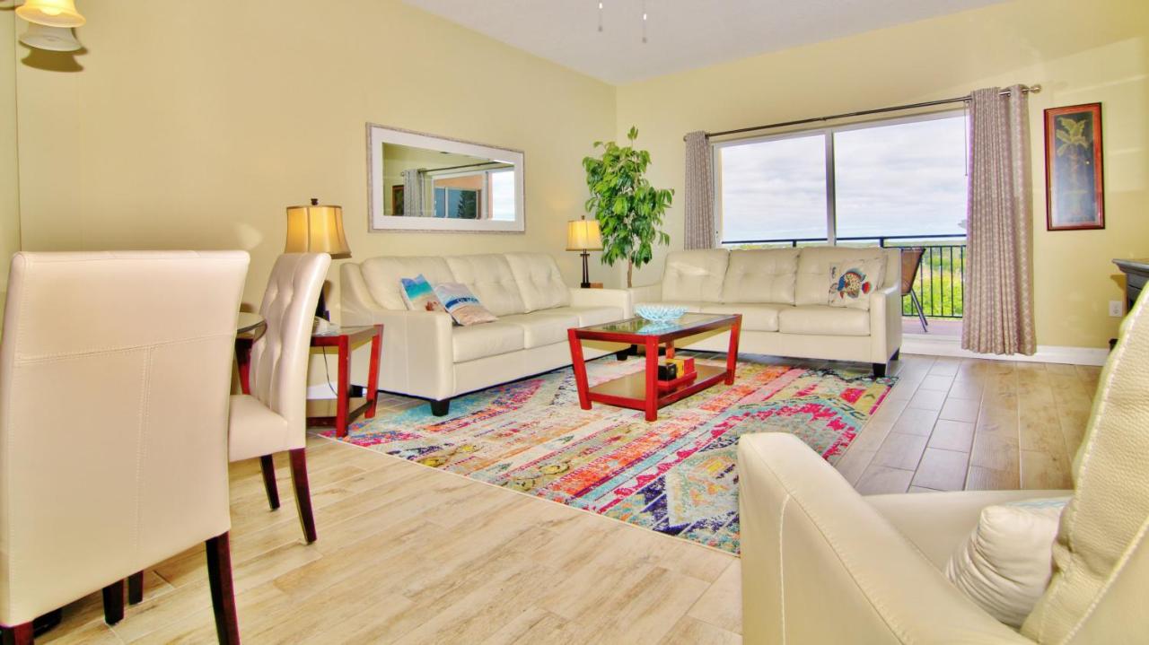 Two-Bedroom Apartment at Madeira Bay Resort