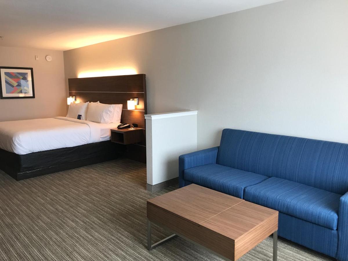 King Suite - Non-Smoking at Holiday Inn Express & Suites Fleming Island, an IHG Hotel