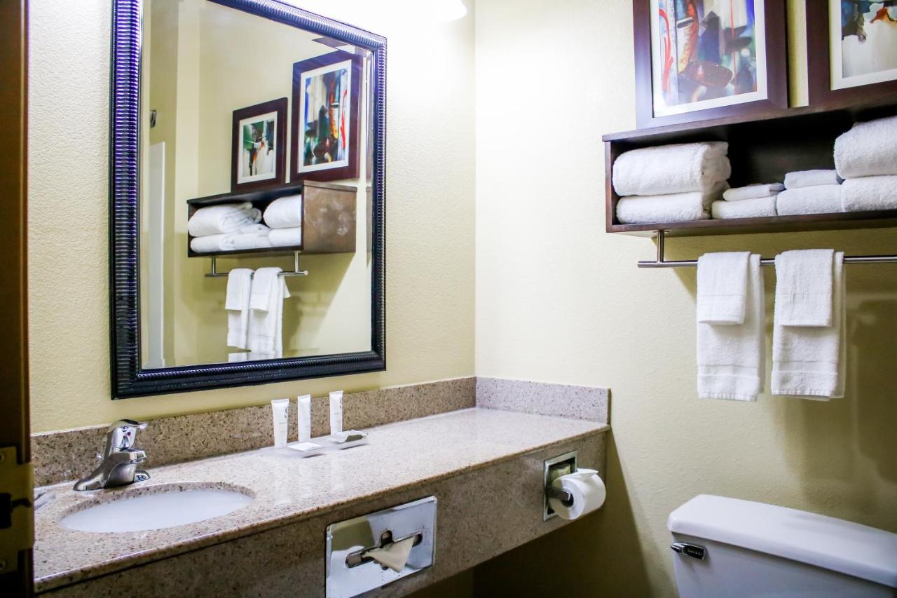 King Studio - Non-Smoking at Country Inn & Suites by Radisson, Richmond West at I-64, VA