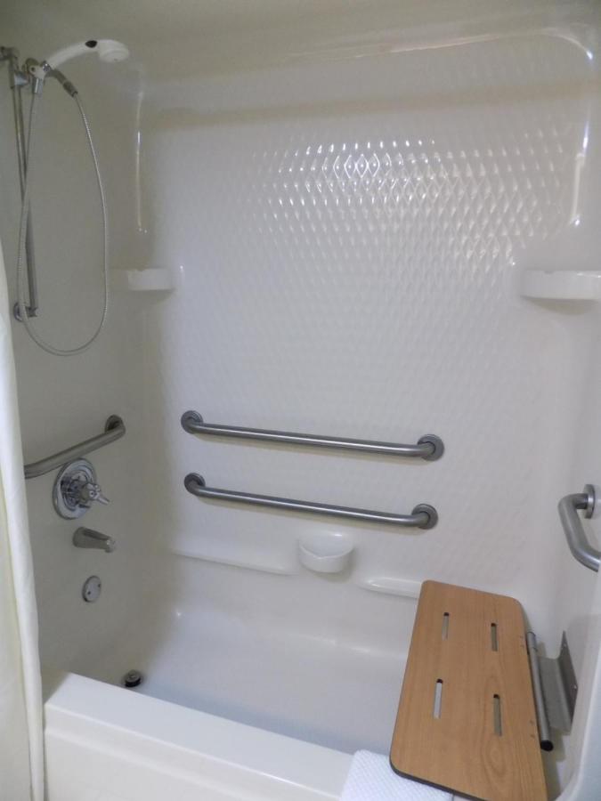 King Room - Disability Access/Non-Smoking at Sleep Inn and Conference Center