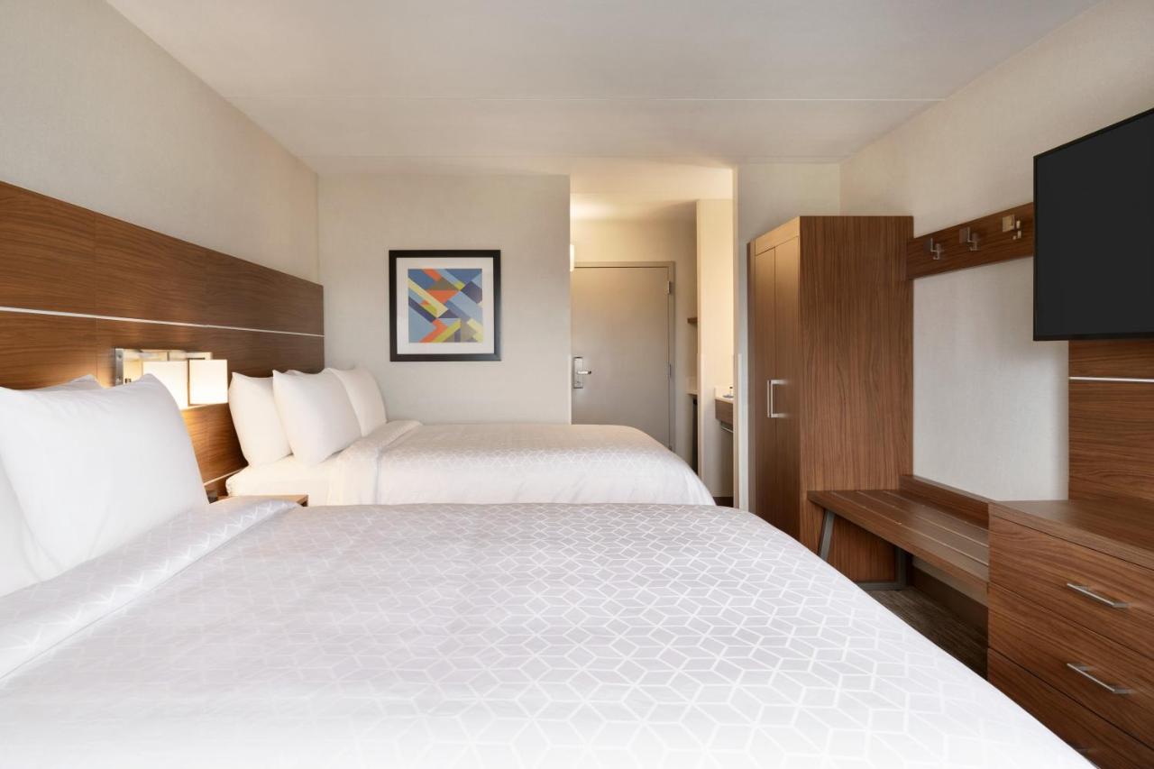 Queen Room with Two Queen Beds - Non-Smoking at Days Inn & Suites by Wyndham Plattsburgh
