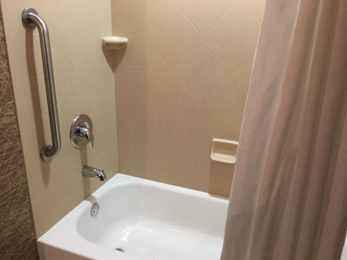 Standard Suite at Holiday Inn Express Hotel & Suites Elk City by IHG