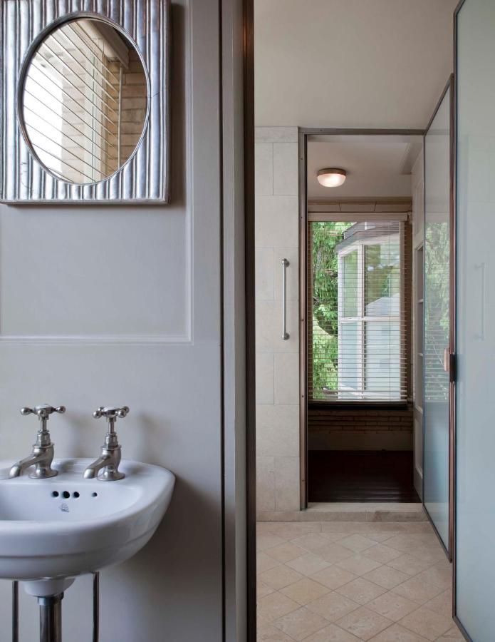 King Suite with Balcony at Wheatleigh