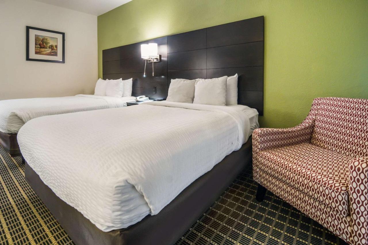 Queen Room with Two Queen Beds - Non-Smoking at Clarion Inn & Suites Weatherford South