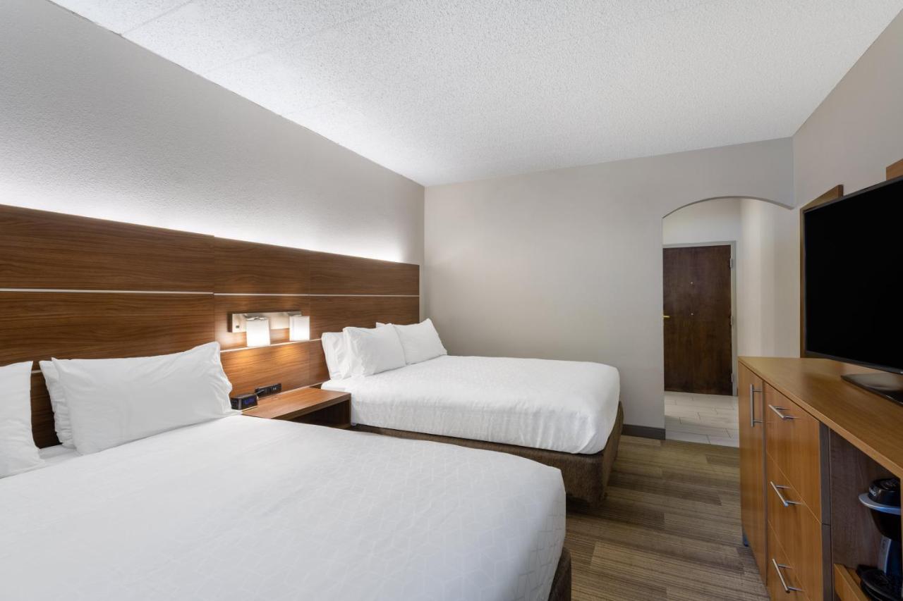 Double Room with Two Double Beds - Non-Smoking at Holiday Inn Express Hotel & Suites Philadelphia – King of Prussia by IHG