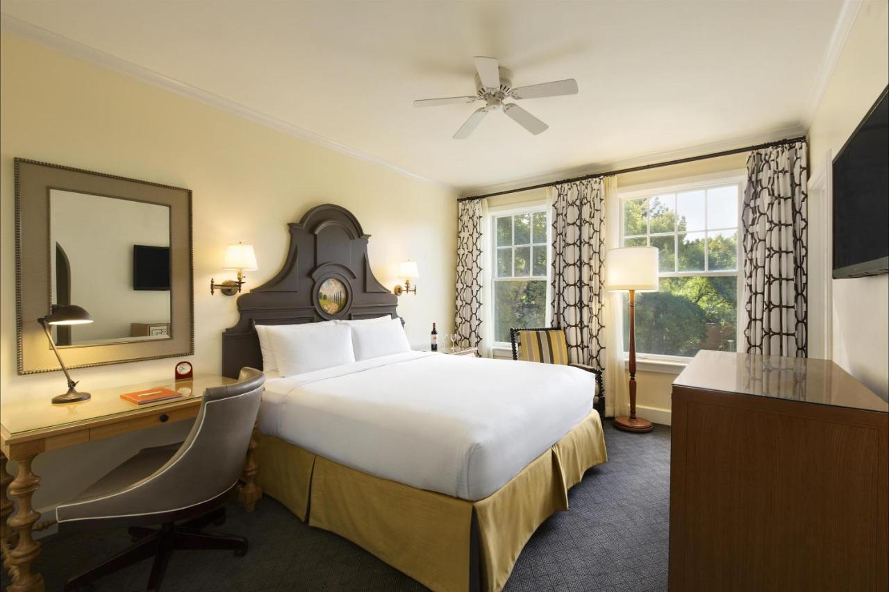 Fairmont King Room at Fairmont Sonoma Mission Inn & Spa