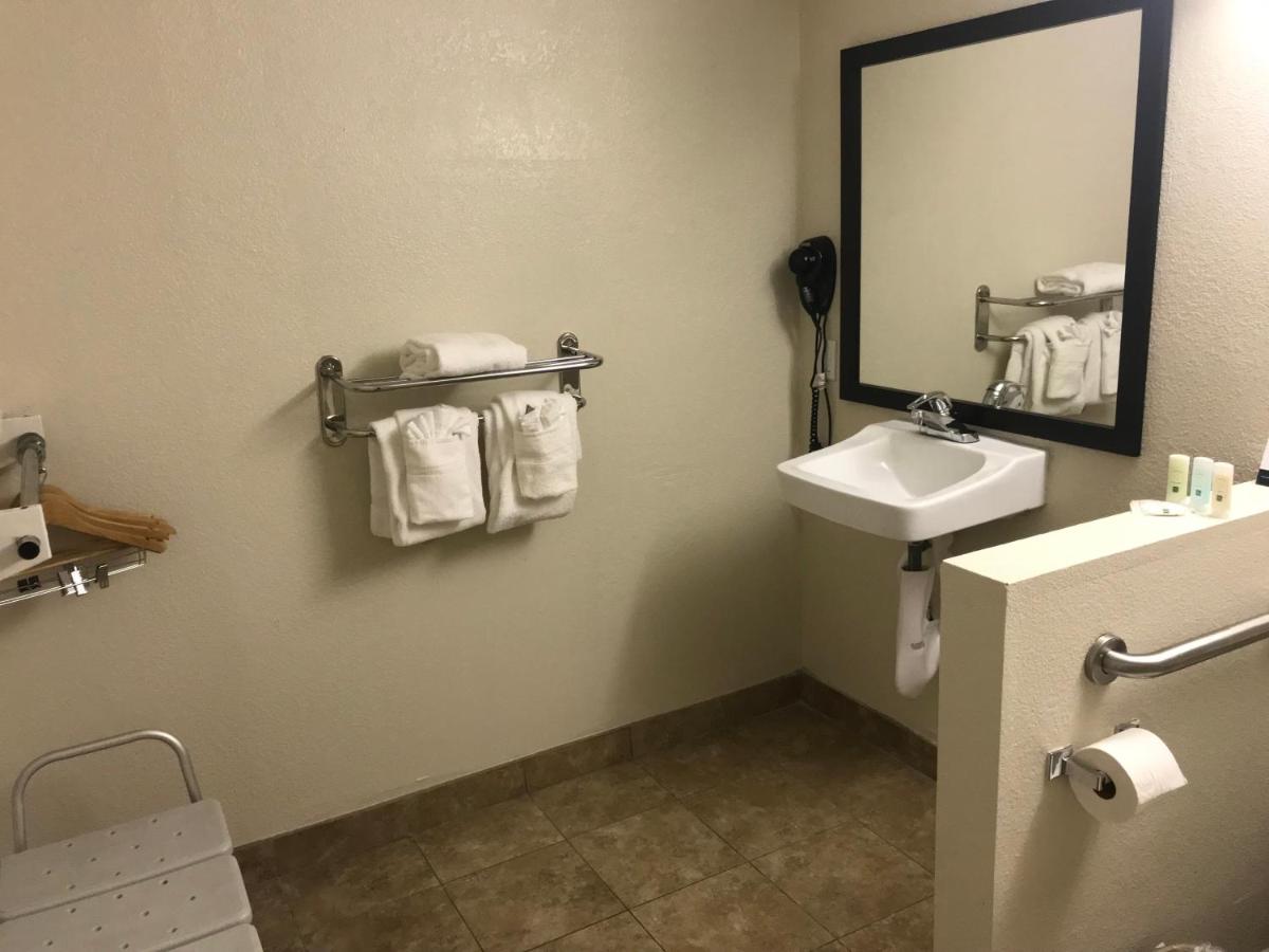Standard King Room with Roll In Shower - Accessible/Non-Smoking at SureStay by Best Western Mesa Downtown Area