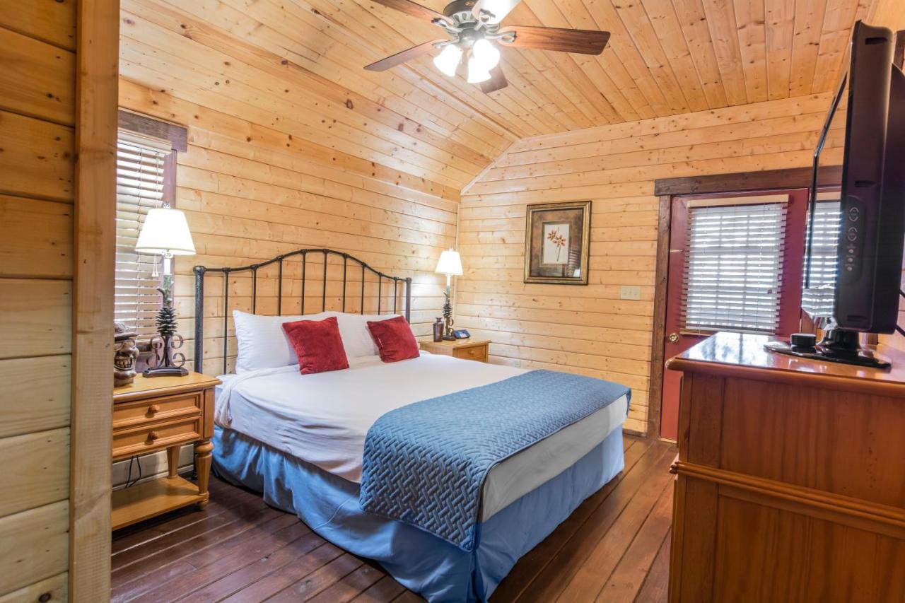 Family Suite - Accessible/Non-Smoking at Bluegreen Vacations Shenandoah Crossing, an Ascend Collection Resort