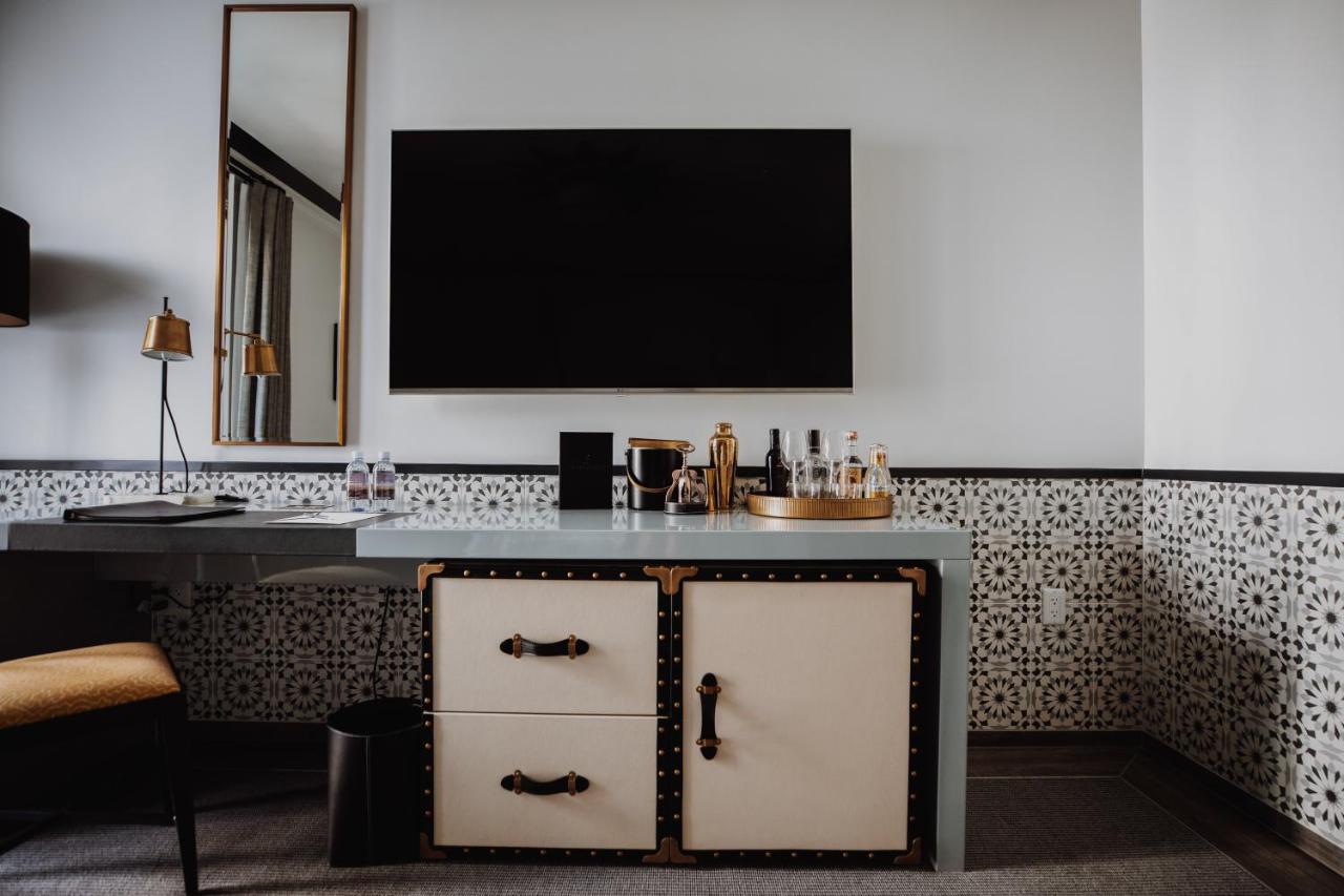 Standard Queen Room at Hotel Californian