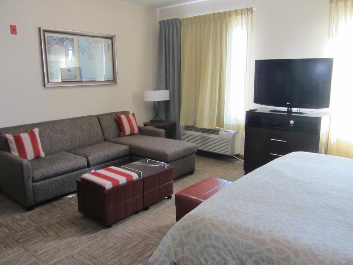 Queen Suite - Hearing Accessible at Staybridge Suites Amarillo - Western Crossing by IHG