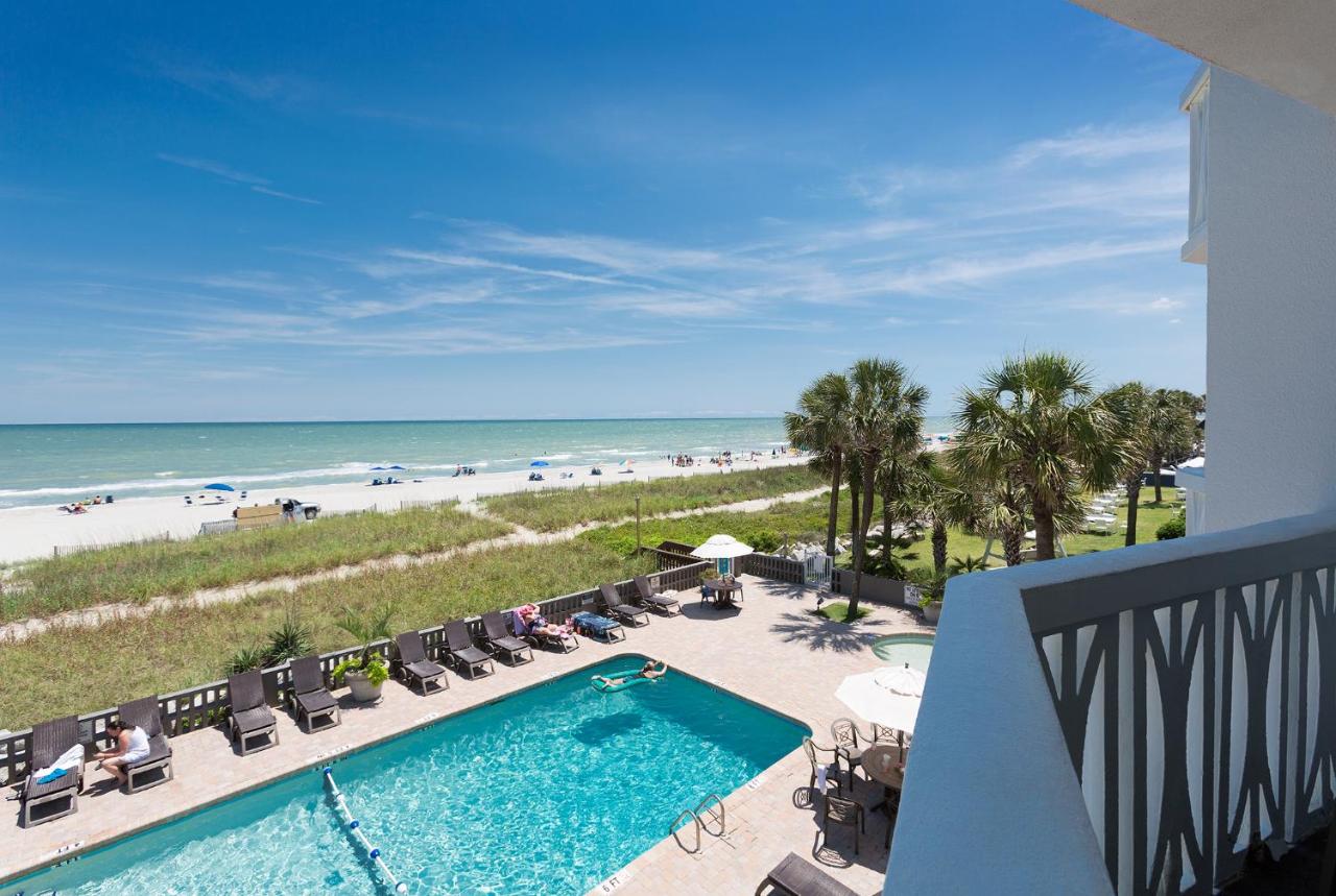 Oceanfront Double Room with Two Double Beds at Caribbean Resort & Villas