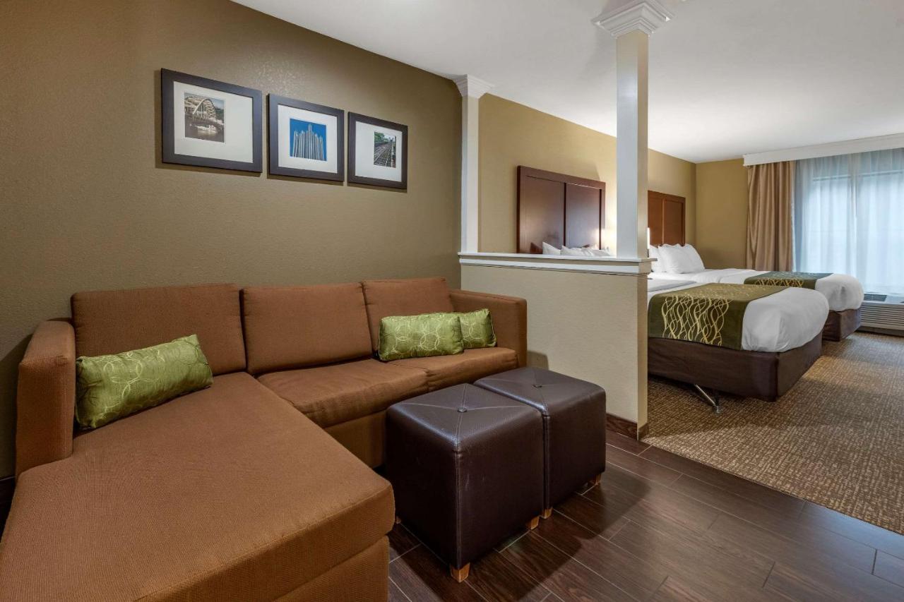 Queen Suite with Two Queen Beds - Accessible/Non-Smoking at Comfort Inn & Suites Pittsburgh South