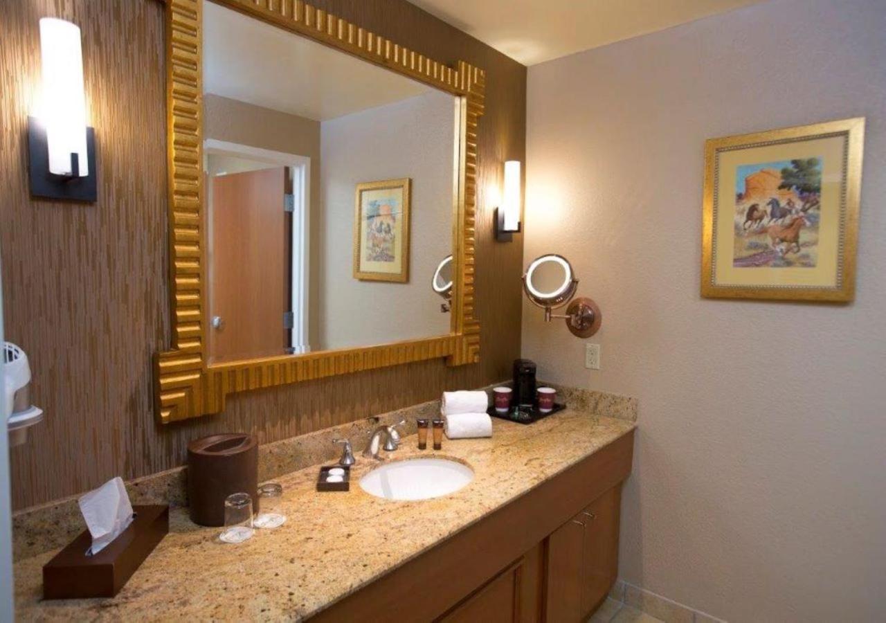 King Room at South Point Hotel, Casino, and Spa
