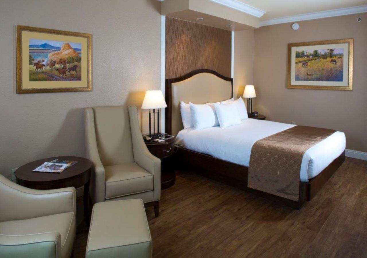 King Room at South Point Hotel, Casino, and Spa