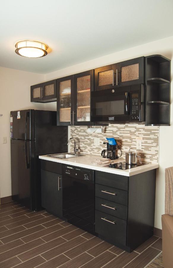  | Candlewood Suites Fort Collins