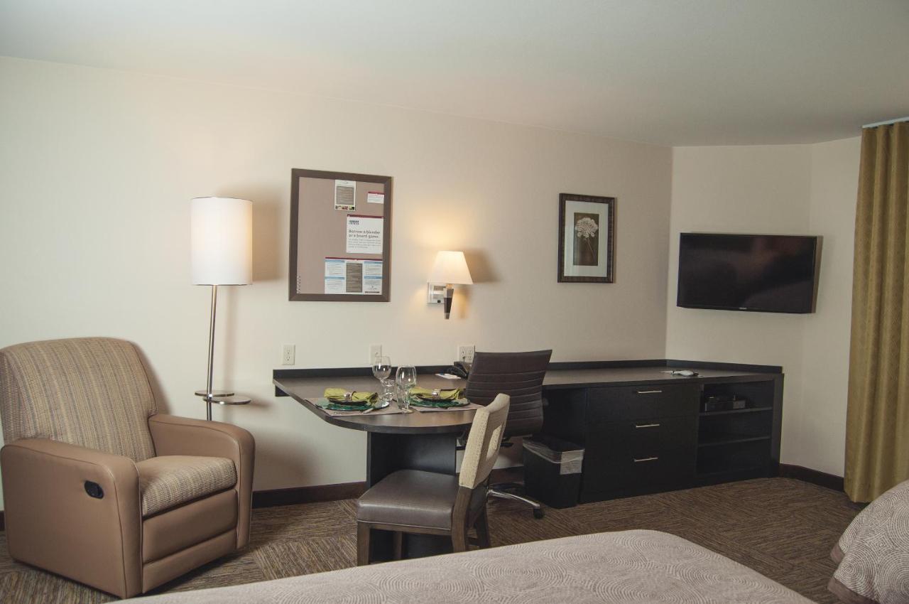  | Candlewood Suites Fort Collins