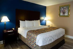 Room #2973329 at Comfort Inn Pentagon