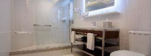 Room #5863111 at Inn at the Market