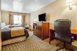 Room #26639313 at Quality Inn & Suites Fillmore I-15