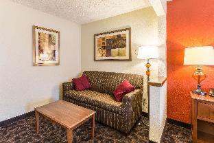 Room #18215013 at Quality Inn Texas City I-45