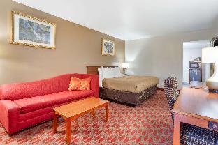 Room #7598624 at Quality Inn & Suites Goodyear - Phoenix West