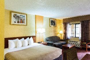 Room #7598624 at Quality Inn & Suites Goodyear - Phoenix West