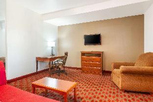 Room #7598627 at Quality Inn & Suites Goodyear - Phoenix West