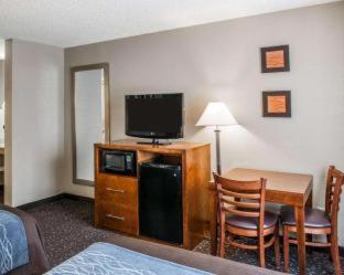 Room #24582611 at Comfort Inn Indianapolis South