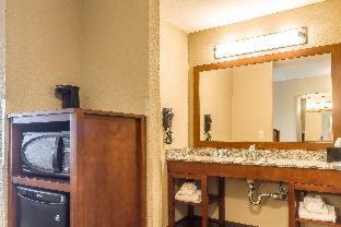 Room #29273238 at Comfort Inn & Suites Rocklin - Roseville