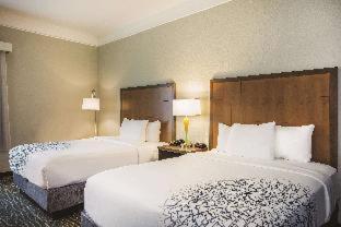 Room #7889923 at La Quinta Inn & Suites by Wyndham Manteca - Ripon