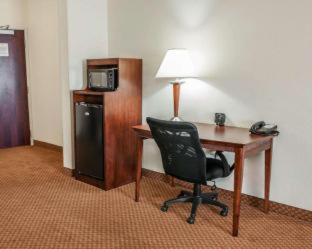 Room #24696310 at Comfort Suites near Indianapolis Airport