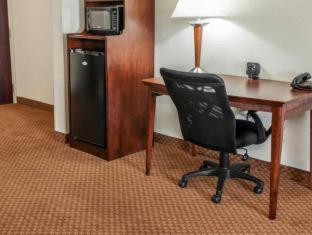 Room #24696310 at Comfort Suites near Indianapolis Airport