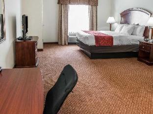 Room #24696310 at Comfort Suites near Indianapolis Airport