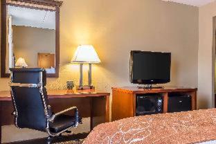 Room #5884615 at Comfort Suites Near Casinos Norwich-Uncasville CT