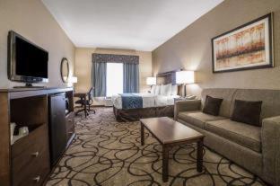 Room #49205406 at Comfort Suites Salt Lake City Airport