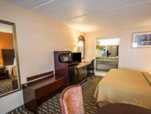 Room #29536628 at Quality Inn & Suites Palatka Riverfront
