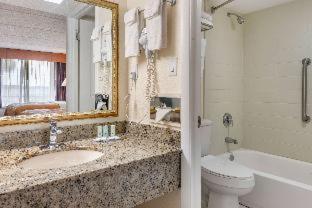 Room #29536632 at Quality Inn & Suites Palatka Riverfront
