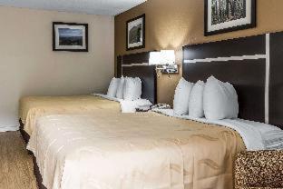 Room #26139526 at Quality Inn & Suites Gatlinburg North