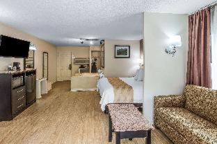 Room #26139529 at Quality Inn & Suites Gatlinburg North