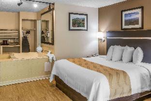 Room #26139529 at Quality Inn & Suites Gatlinburg North