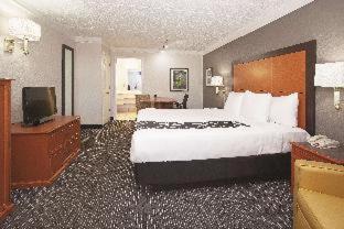 Room #46223111 at La Quinta Inn by Wyndham Santa Fe
