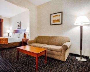 Room #49044707 at Comfort Suites Independence - Kansas City