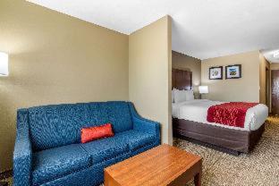 Room #107372112 at Comfort Inn & Suites