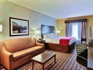 Room #112070510 at Comfort Suites