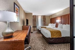 Room #49007705 at Comfort Suites Manhattan