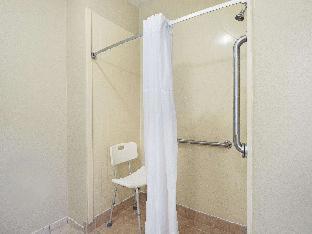 Room #52807811 at La Quinta Inn & Suites by Wyndham Mathis