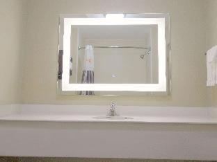 Room #46507911 at La Quinta Inn & Suites by Wyndham Corpus Christi Northwest
