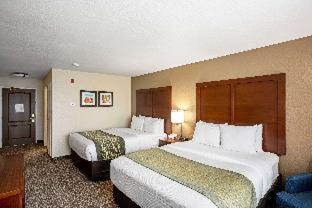 Room #40367954 at Comfort Inn & Suites Independence