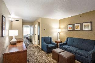 Room #40367958 at Comfort Inn & Suites Independence