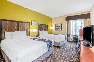 Room #46507918 at La Quinta Inn & Suites by Wyndham Corpus Christi Northwest